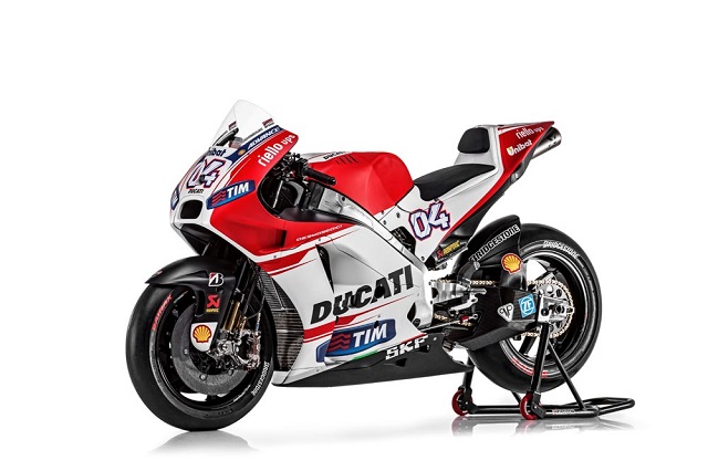 Noul Ducati Desmosedici GP15 gata de actiune!