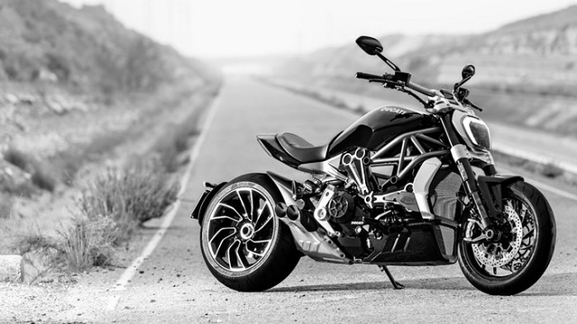 ducati-xdiavel-cruiser-27