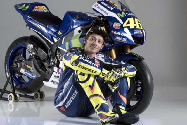 2016-Yamaha-YZR-M1-Valentino-Rossi-58