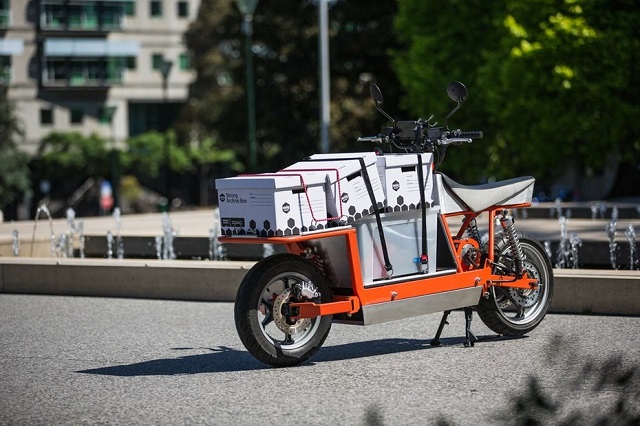 escargo-cargo-electric-motorcycle-double-knuckle-24