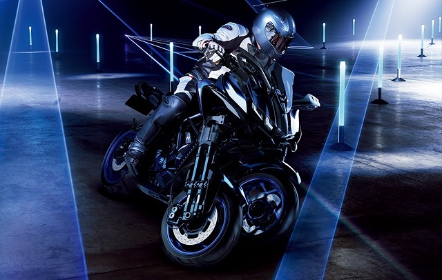 yamaha-unveils-the-mwt-9-leaning-multi-wheeler-video-photo-gallery_7