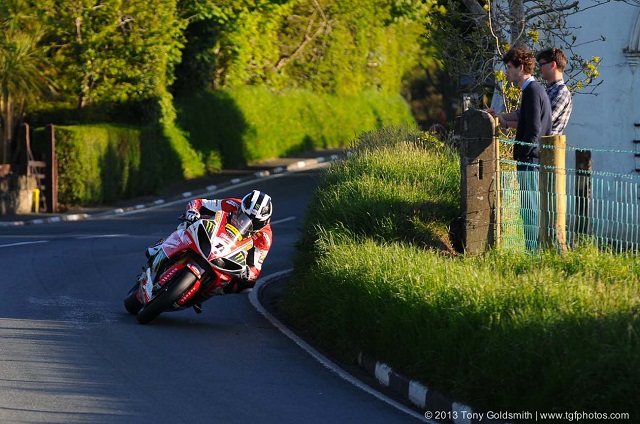 barregarrow-isle-of-man-tt-tony-goldsmith-01