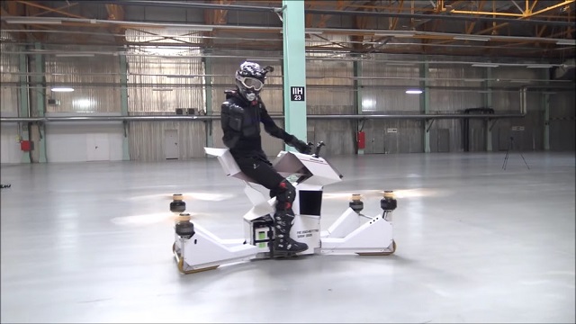 Hoversurf Scorpion – maxi-drona care transporta oameni