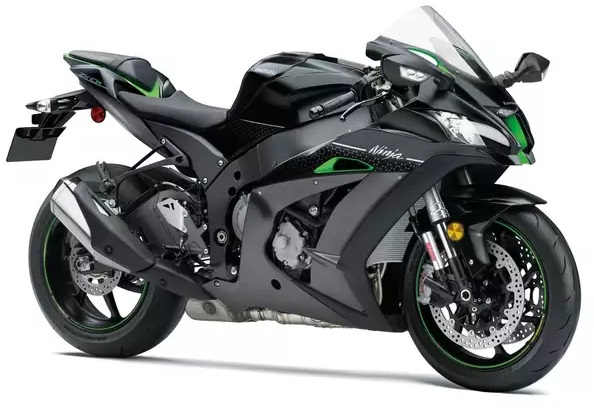 Ninja ZX-10R SE 2018 ia strada prin surprindere