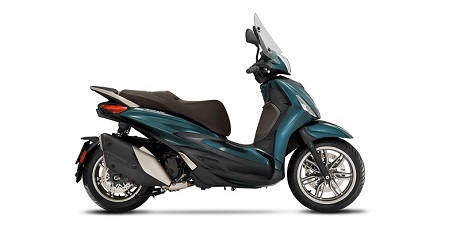 Avantaje la pilotarea scuterelor Piaggio Beverly