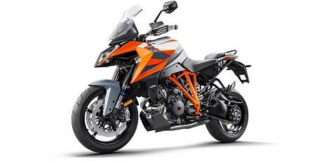 KTM 1290 SUPER DUKE GT, o adevarata arma – 175 cai putere si cuplu incendiar