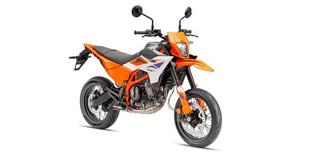 KTM a anuntat datele de lansare pentru noile sale modele Street si Adventure